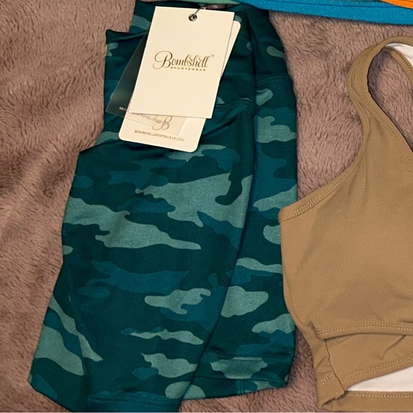 BOMBSHELL SHORTS - Picture 4 of 4